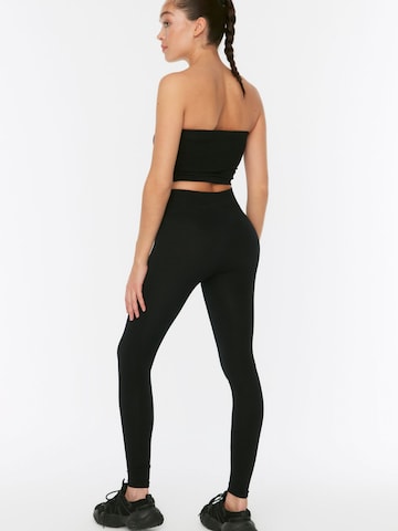 Trendyol - Skinny Pantalón deportivo en negro