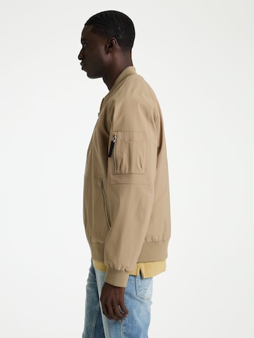 CHASIN' Jacke 'Dash Lumeair' in Beige