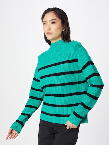 BZR Sweater 'Daytona' in Green: front