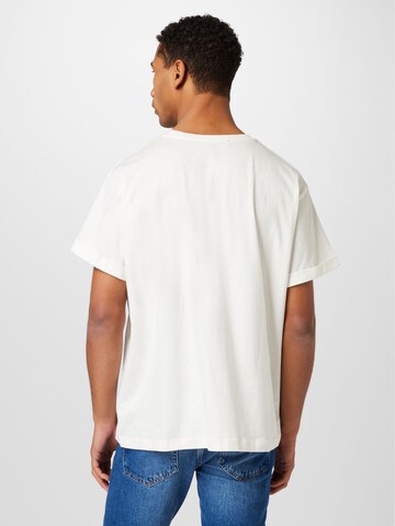 T-Shirt ABOUT YOU x Kevin Pabel en blanc