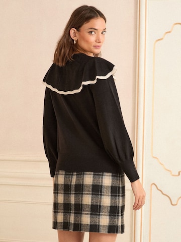 love & roses Sweater in Black