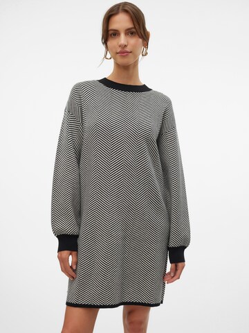 VERO MODA Gebreide jurk 'Blush' in Zwart: voorkant