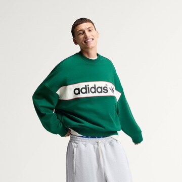ADIDAS ORIGINALS - Sweatshirt 'AdiSignature NY' em verde: frente