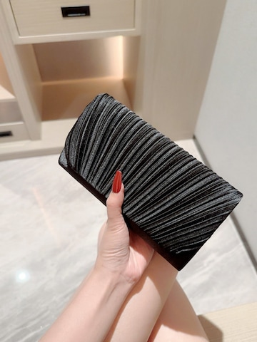 Tomshop24-7 Clutch 'Sati' in Black