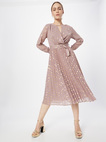 Wallis Платье в Ярко-розовый