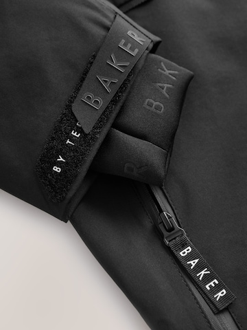 Baker by Ted Baker Přechodná bunda – černá