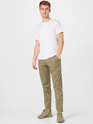 Regular Pantaloni eleganți 'Stoke' de la SELECTED HOMME pe verde