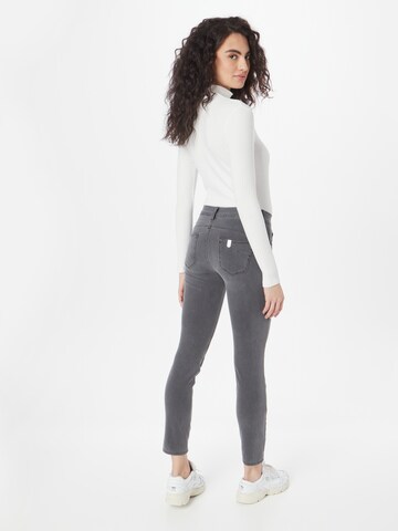 Coupe slim Jean Liu Jo en gris