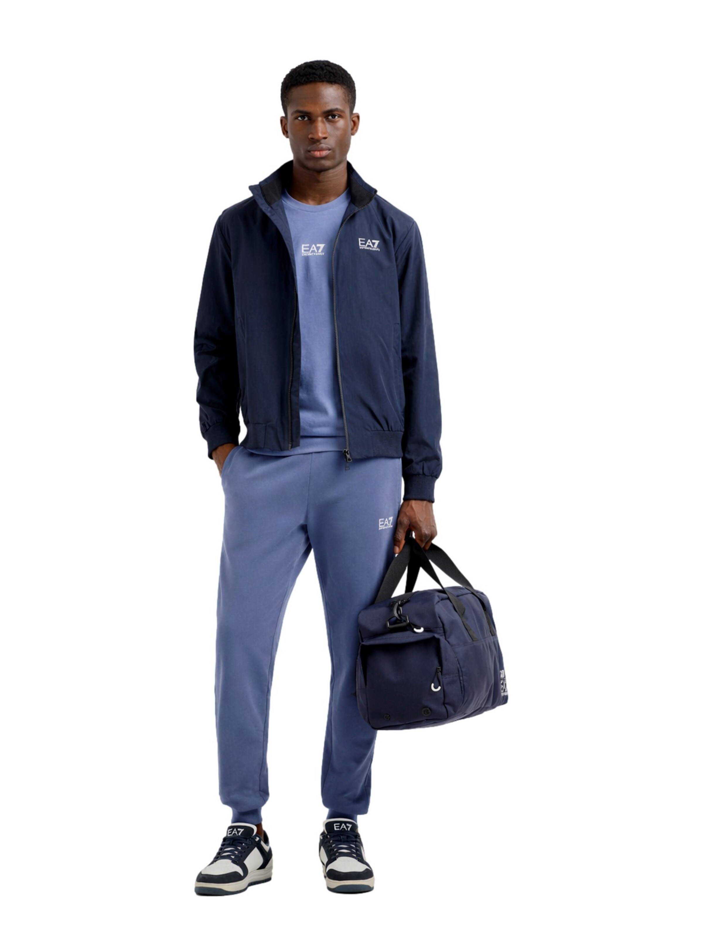 Sweat-shirt EA7 Emporio Armani en bleu