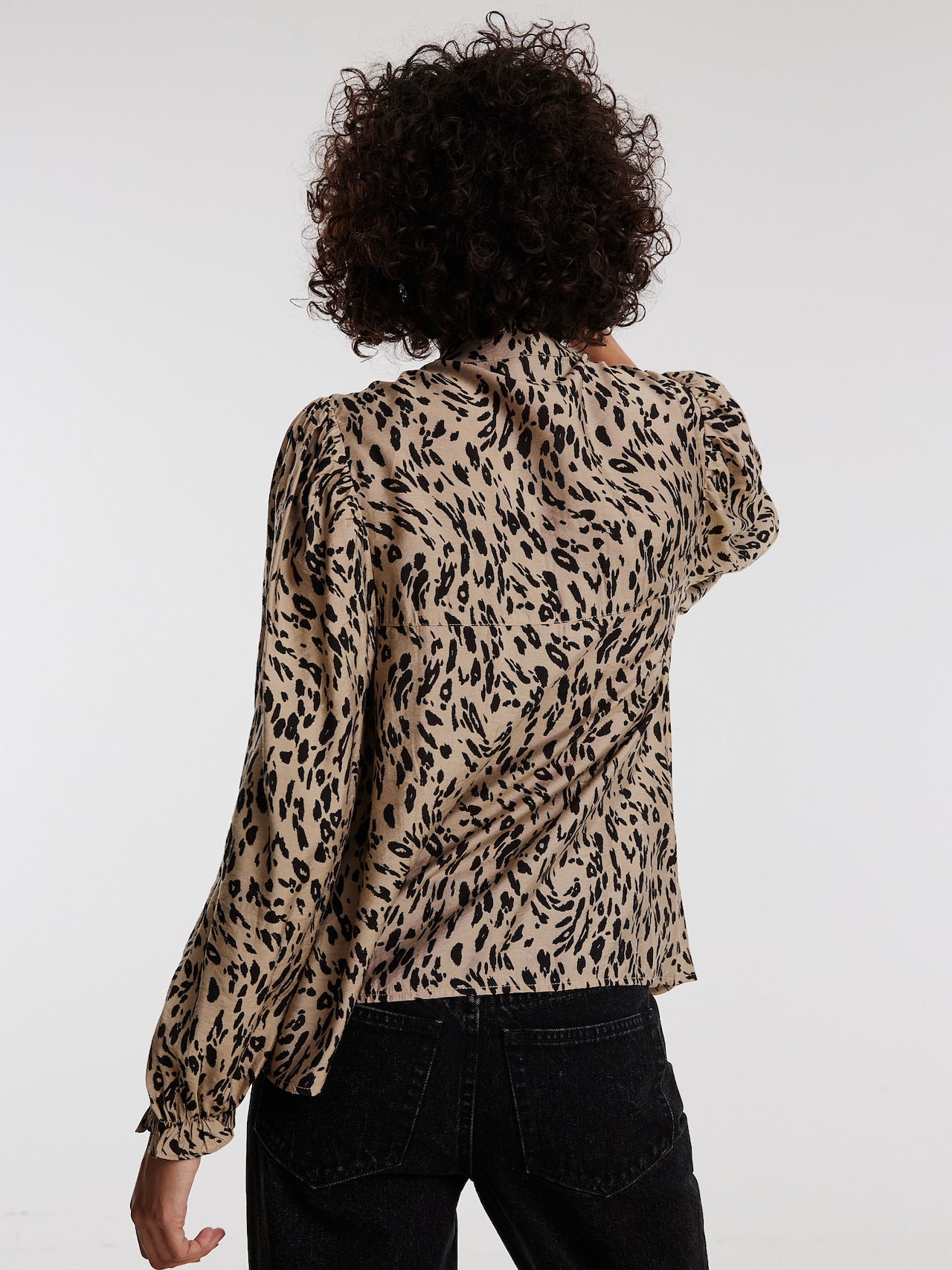 EDITED Producten Blouse 'Aleya' Bruin