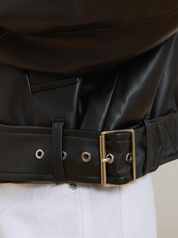 Estro - Chaqueta de entretiempo '489-9101' en negro