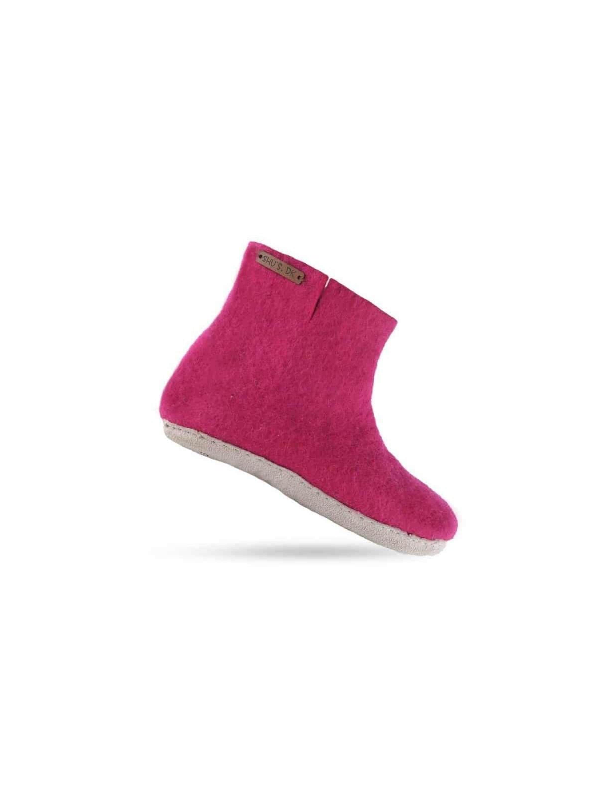 SHUS walk with nature Innesko 'Hjemmesko med høj skaft af 100% ren uld - Model pink m/sål i skind - Dansk Design fra SHUS' i rosa