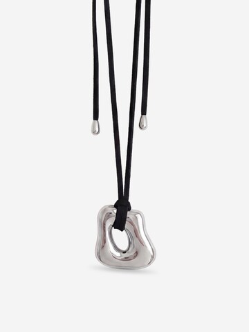 Collana 'Iris' di Blush Bijoux in argento: frontale