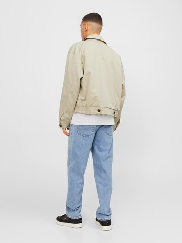 JACK & JONES Välikausitakki 'Santorini Harrington' värissä beige