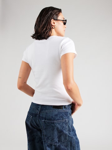 HOLLISTER - Camiseta en blanco