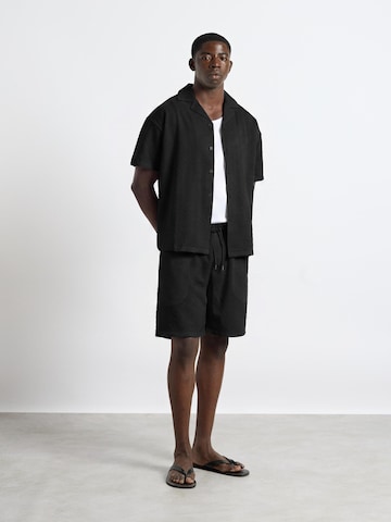 Burocs Regular fit Button Up Shirt in Black