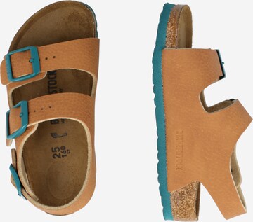 BIRKENSTOCK - Sapatos abertos 'Milano' em bege