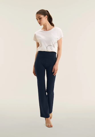 Freddy Boot cut Pants in Blue: front