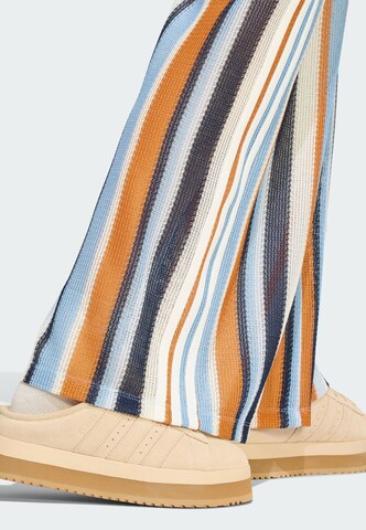 Wide Leg Pantalon ADIDAS ORIGINALS en bleu
