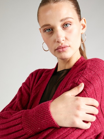 Cardigan 'TYCIA' VILA en rouge