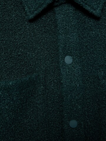 Veste mi-saison Pull&Bear en vert