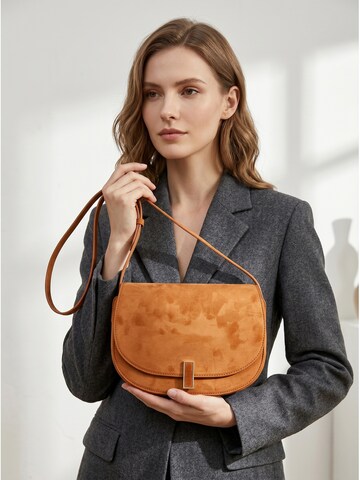 Borsa a spalla 'Borsa a Spalla Donna Bruno Magli Kate Eco-Pelle Nera con Fibbia' di Bruno Magli in rosso