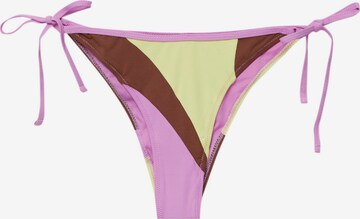 Pantaloncini per bikini di Pull&Bear in rosa: frontale
