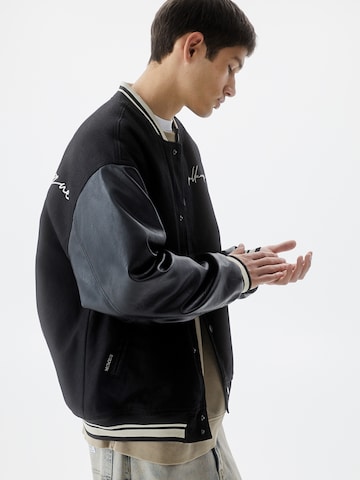 Pull&Bear Between-Season Jacket in Black