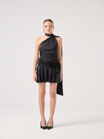 Robe de cocktail HOLLY LOLLY en noir : devant