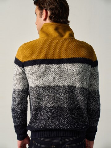 Pull-over KOROSHI en beige