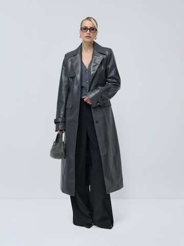 Cappotto di mezza stagione 'Natascha' di LeGer Studio in grigio: frontale