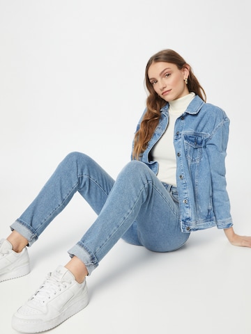 Coupe slim Jean 'Dores' LTB en bleu