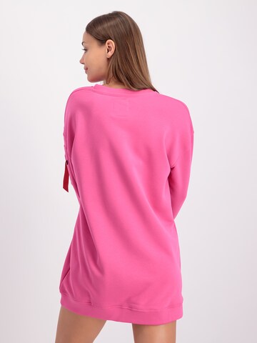 ALPHA INDUSTRIES Sweatshirt in Pink