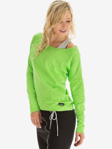 Winshape Performance Shirt 'WS2' in Green: front