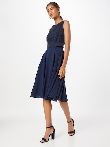 Robe de cocktail SWING en bleu : devant