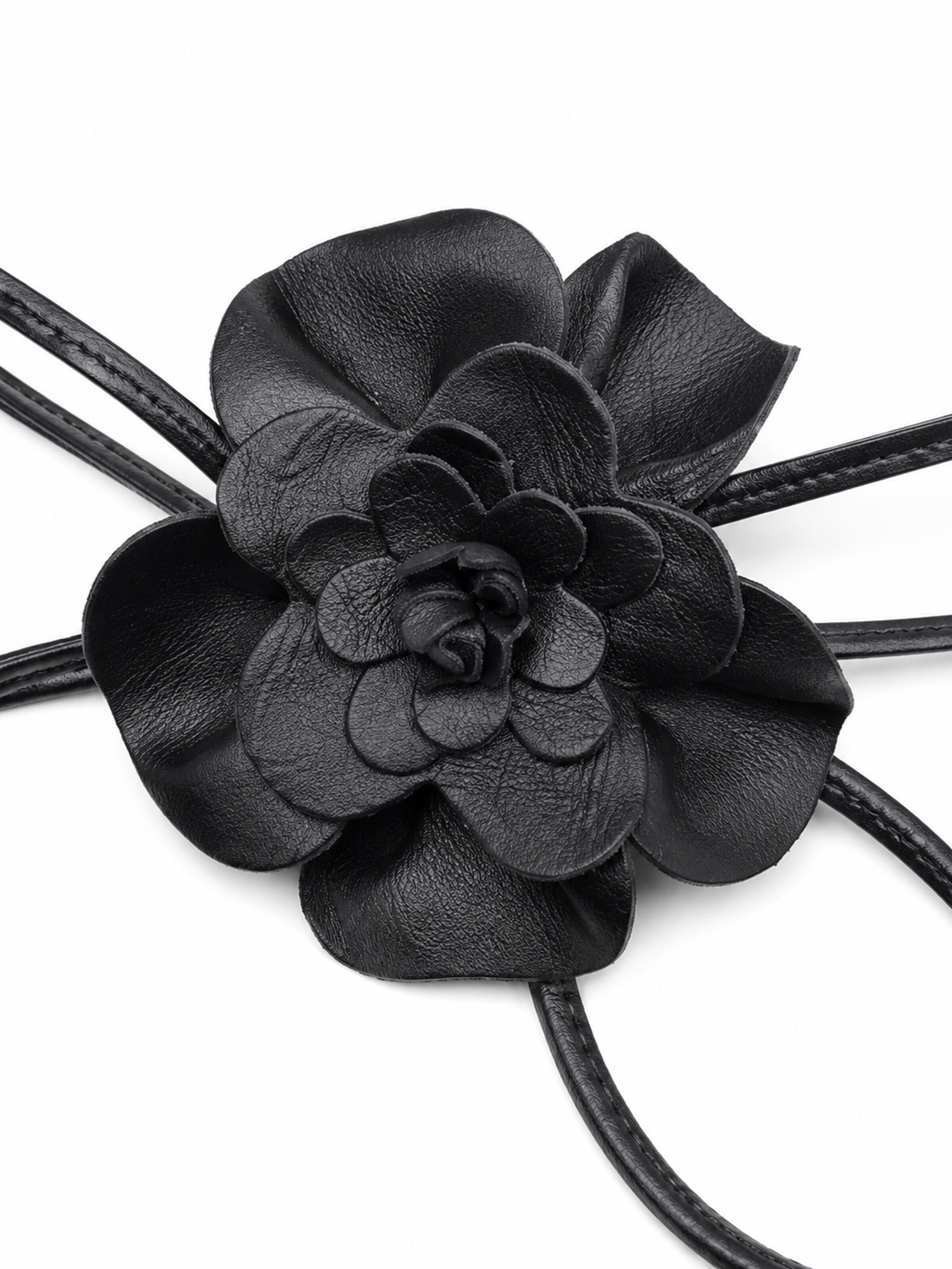 COLLEZIONE ALESSANDRO Gürtel 'Blüte'‌‌‌ in Schwarz