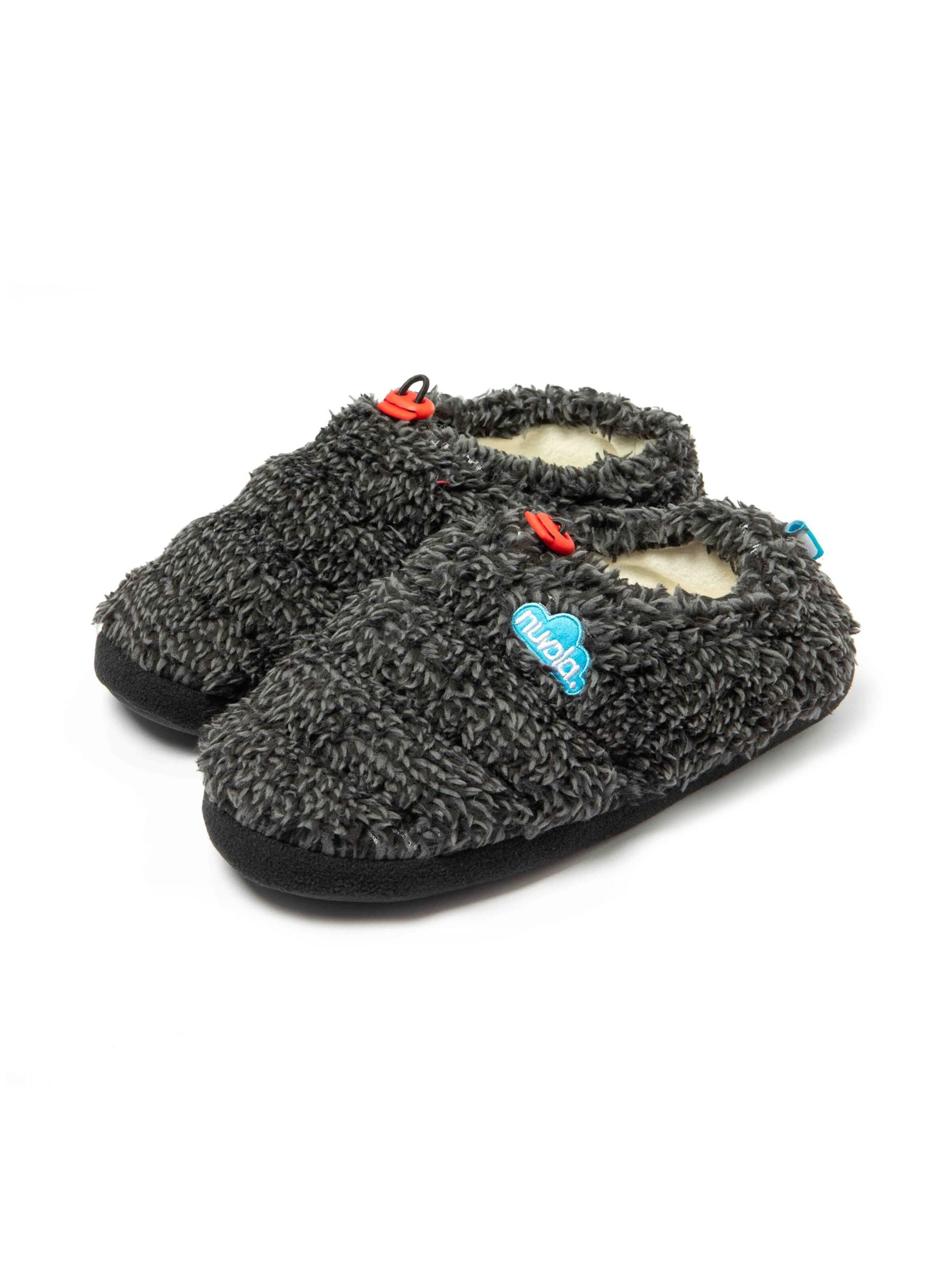 Nuvola. Huisschoenen 'Classic Cloud Polar' in Zwart