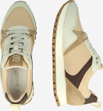 TT. BAGATT Låg sneaker 'Siena' i beige