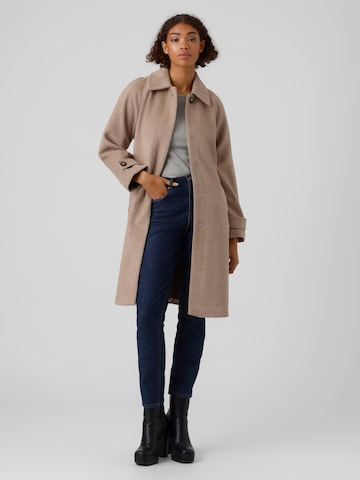 Manteau mi-saison 'Rosemary' VERO MODA en marron