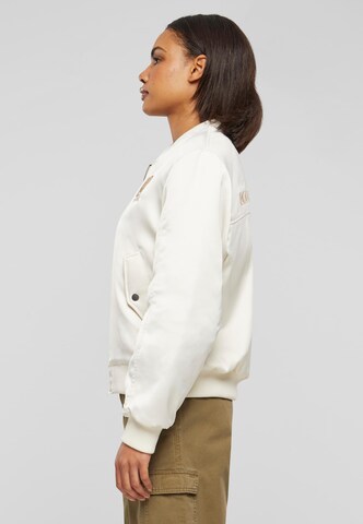 Karl Kani Between-Season Jacket in White