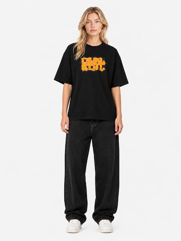 loyal T-Shirt mit Print in Schwarz