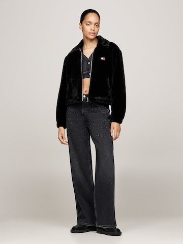 Tommy Jeans Jacke in Schwarz