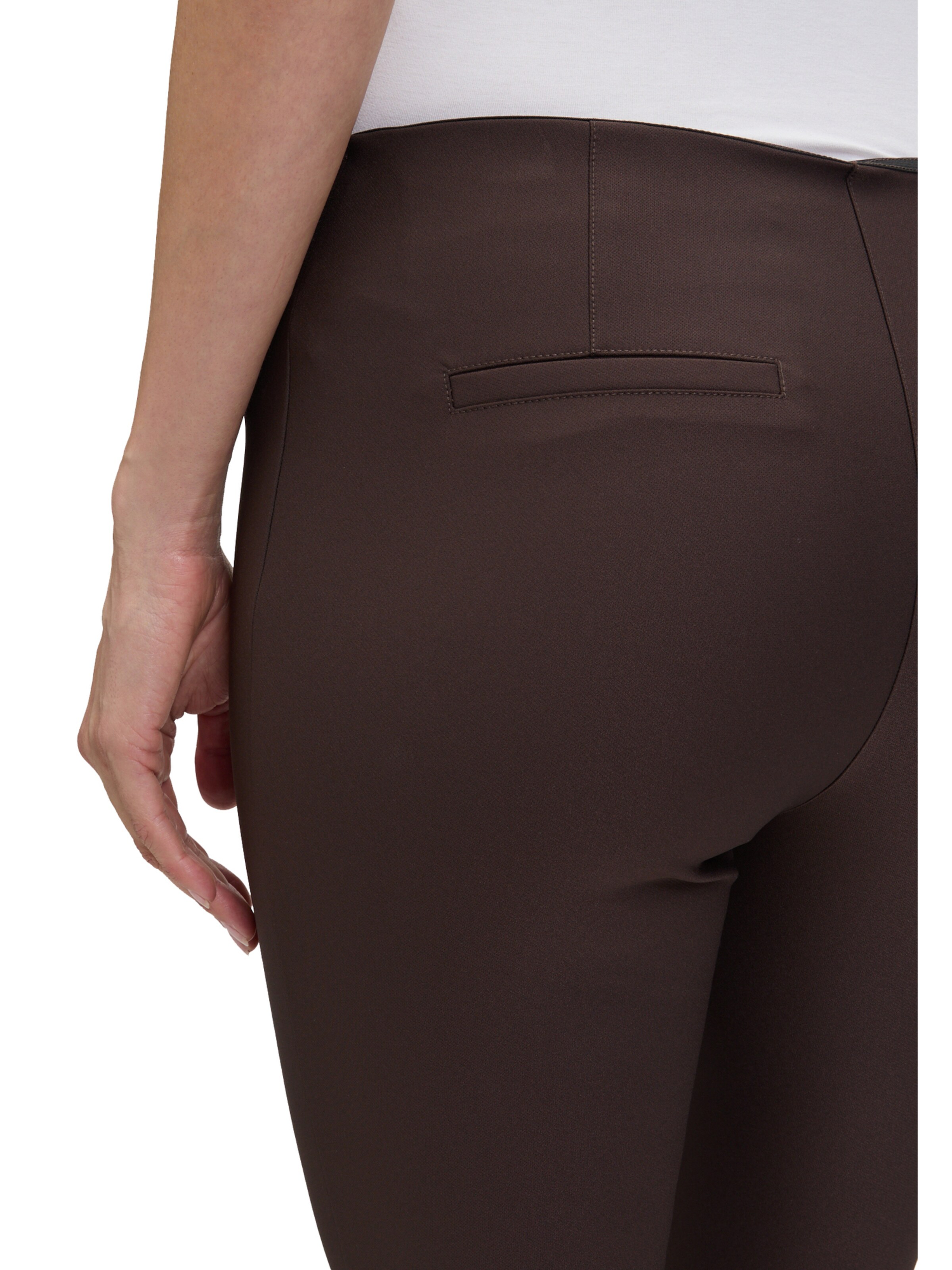 Betty Barclay Slim fit Trousers in Brown