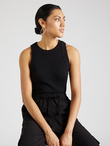 TOPSHOP Top in Black: front