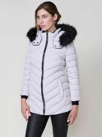 KOROSHI Winter jacket in White: front
