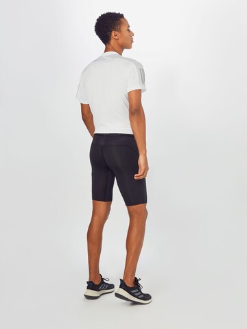 ADIDAS SPORTSWEAR Skinny Sportshorts in Schwarz