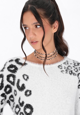 Pull-over myMo ROCKS en blanc