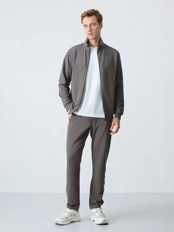 Tommy Life - Fato de jogging em cinzento