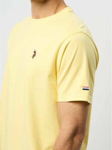 T-Shirt 'Nord' U.S. POLO ASSN. en jaune