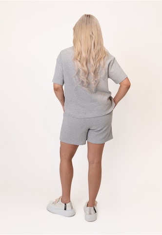Loosefit Pantalon 'Elow' OH APRIL en gris